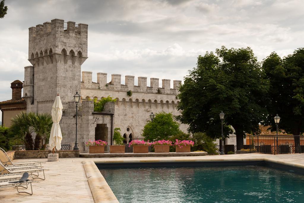 Castello Delle Serre Раполано-Терме Экстерьер фото