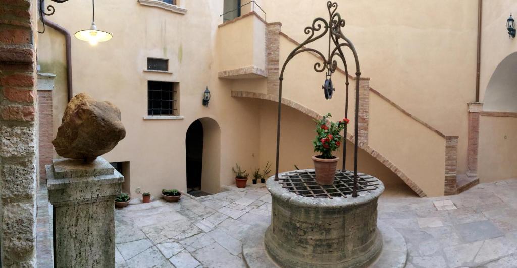 Castello Delle Serre Раполано-Терме Экстерьер фото